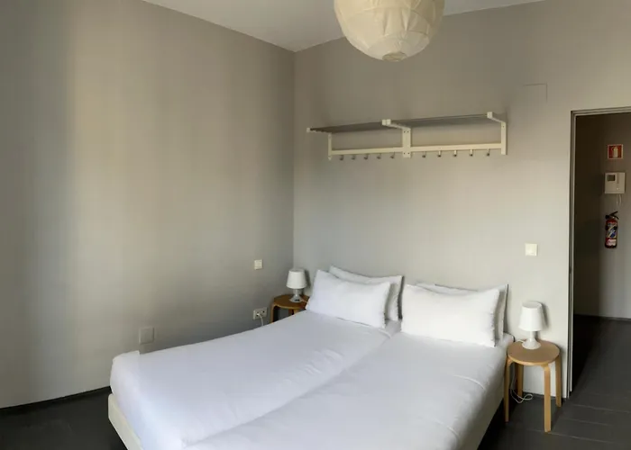 Apartman Playa Zurriola-no Parties At Home-no Fiestas En Casa-300 Meters To The Beach-90 M2