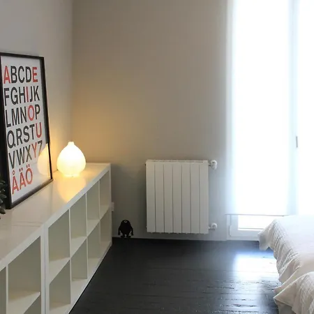 Playa Zurriola-no Parties At Home-andamio Hasta Marzo-scaffold Until March Apartmán