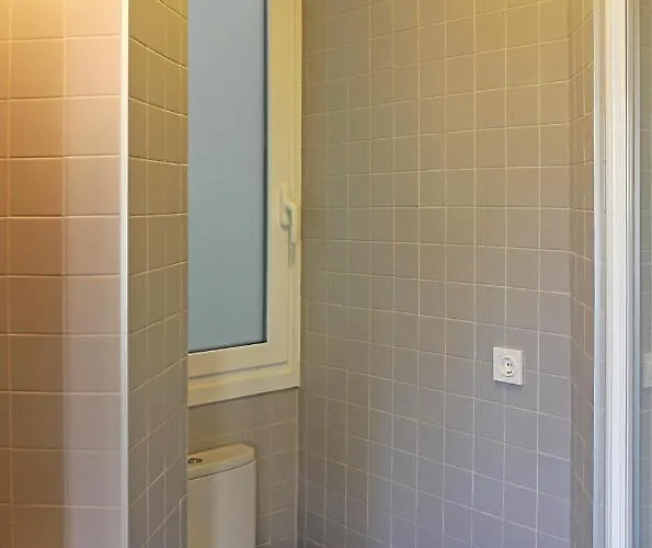 Playa Zurriola-no Parties At Home-no Fiestas En Casa-300 Meters To The Beach-90 M2 Apartmán